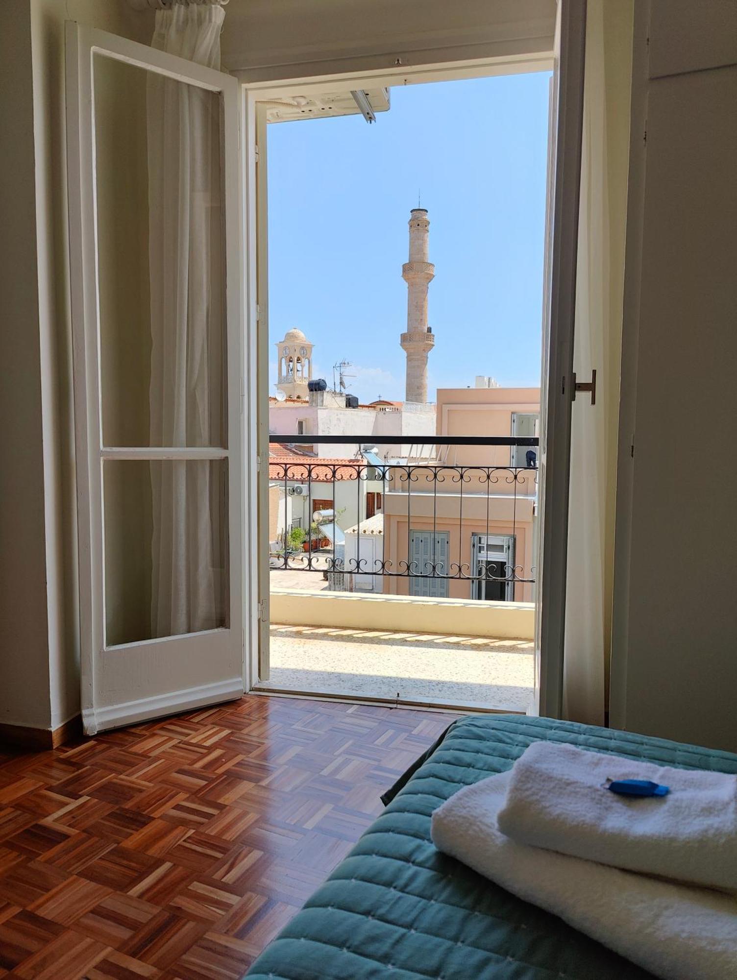 Chania-Limani Splantzia-Geada Chrissi Akti Chania Exterior foto