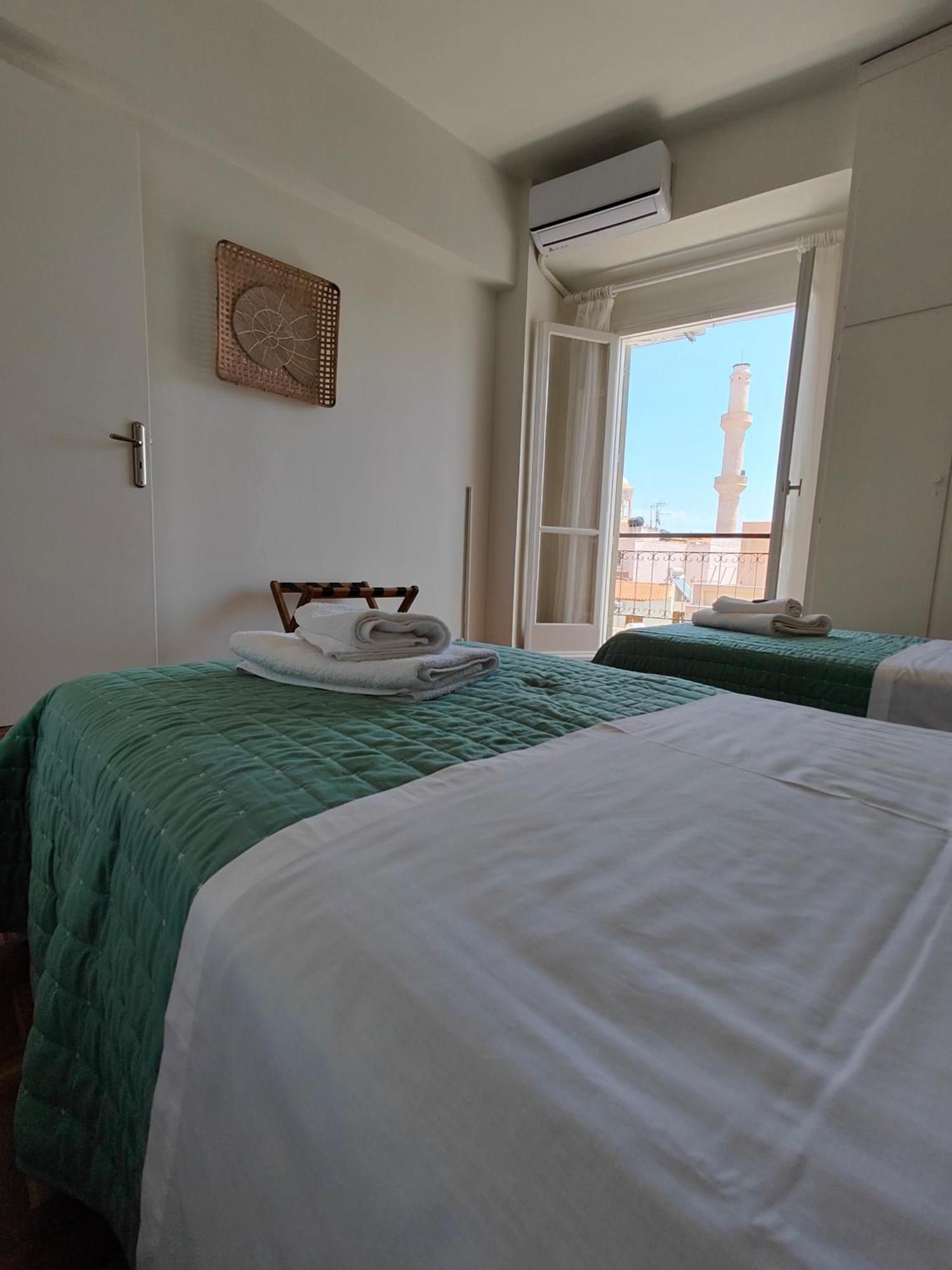 Chania-Limani Splantzia-Geada Chrissi Akti Chania Exterior foto